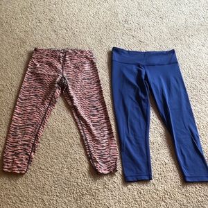 Bundle of 2 Capri leggings used condition sz XS